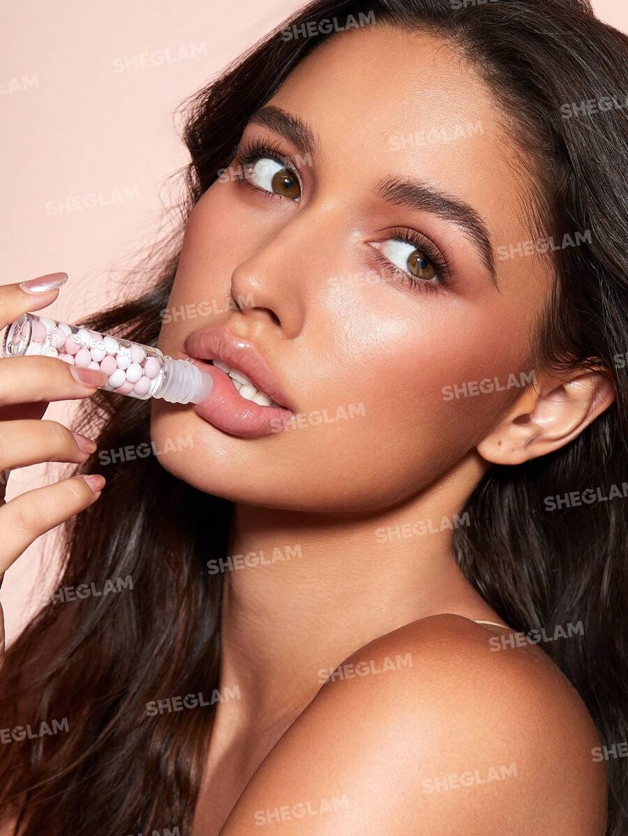 SHEGLAM زيت الشفاه Good Times Roll Ball-In Full Swing Clear Plumping Lip Care High Shine Finish Non Stick Sleep Mask Moisturizing Roller Ball Applicator Li Makeuplip Gloss حفل التخرج عيد ميلاد عطلة صيف خريف واي تو كيه أنيق أزياء نساء علامة تجارية مكياج مستحضرات تجميل الجمال حفلة شاطئ بحر سفر تخييم في الهواء الطلق مدرسة حرم جامعي رحلة مهرجانات ديكور هدية هدية وردة فتاة تنكر أفضل لون سحر أجواء - الصورة 7